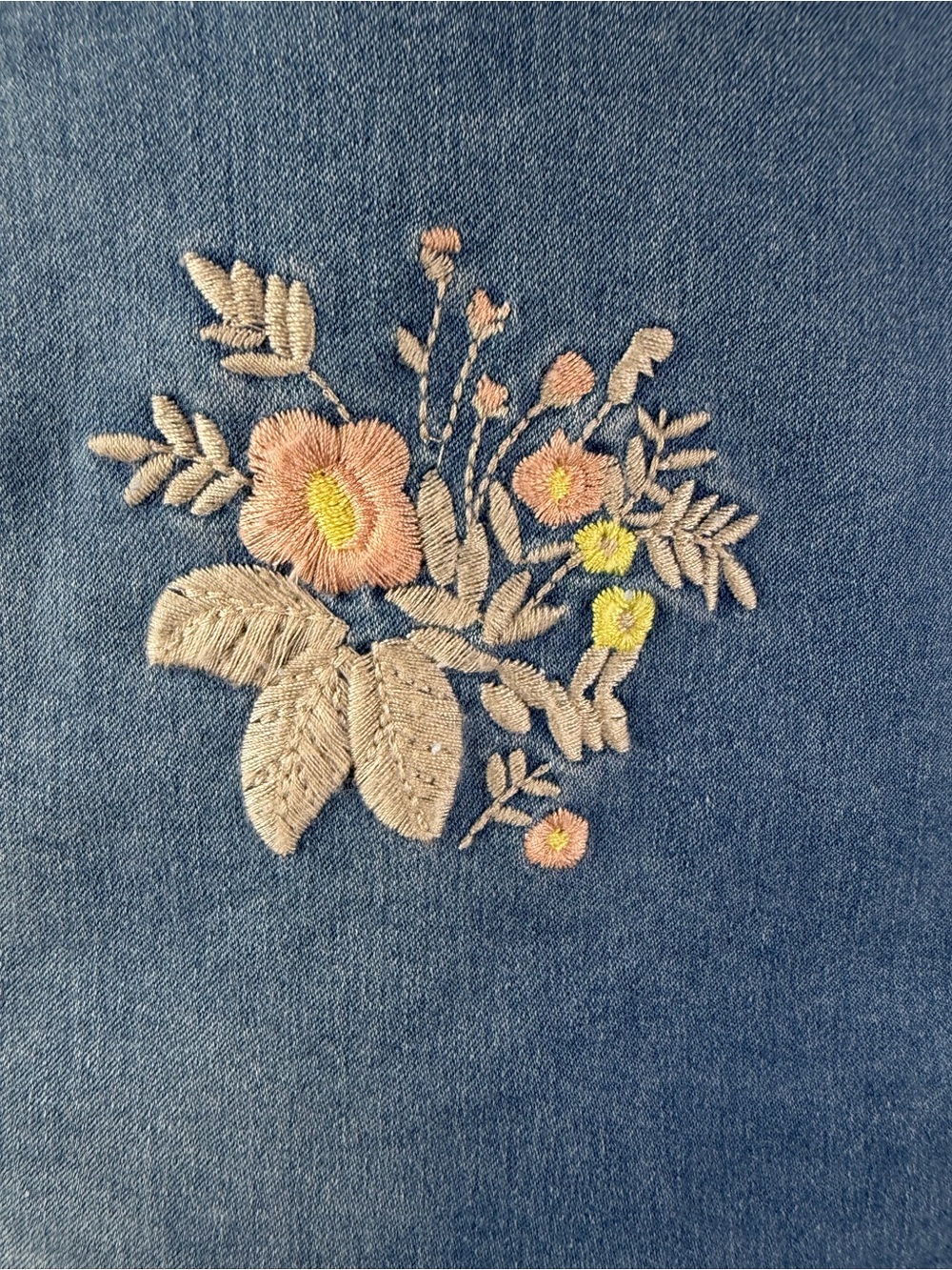 Lulu-b NWT Embroidered Blue Denim Mini Skirt - Picture 8 of 8